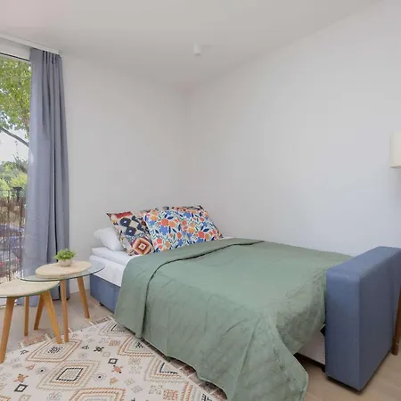Апартаменты Bright In Bielany Close To The Metro By Renters *