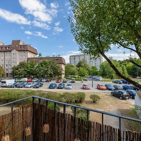 Bright In Bielany Close To The Metro By Renters Варшава