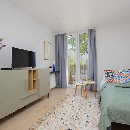 Bright In Bielany Close To The Metro By Renters